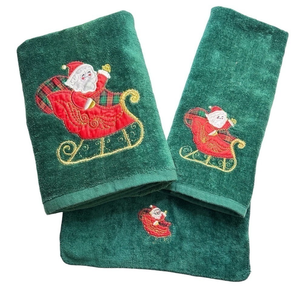 Vintage‎ Embroidered Christmas Santa Bath Set Towel Face Cloth & Hand Towel